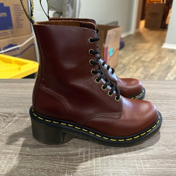 Dr. Martens Clemency Leather Heeled Lace Up Boots US Women's 6 - Picture 3 of 9